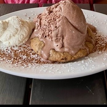 Neighbors 828 Artisan Kitchen - Cookie with chocolate ice cream and homemade whipped cream - Salad Near Me - Sherrills Ford, North Carolina Neighbors 828 Artisan Kitchen - Cookie with chocolate ice cream and homemade whipped cream - Salad Near Me - Sherrills Ford, North Carolina