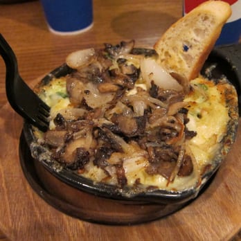MACS - Regular-sized Popeye MAC - Provolone, mozzarella, spinach, sauteed onions and fresh mushrooms. I would order this again. - New American Near Me - Sun Prairie, Wisconsin MACS - Regular-sized Popeye MAC - Provolone, mozzarella, spinach, sauteed onions and fresh mushrooms. I would order this again. - New American Near Me - Sun Prairie, Wisconsin