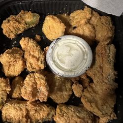 Lickity chicken - Donella - Fried pickles and jalapeño