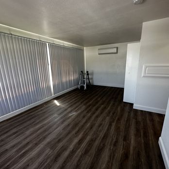 J Anderson Construction - New LVP, full paint, new baseboard, new blinds new appliances full bathroom remodel - General Contractors Near Me - Sacramento, California J Anderson Construction - New LVP, full paint, new baseboard, new blinds new appliances full bathroom remodel - General Contractors Near Me - Sacramento, California