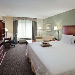 Hampton Inn Ithaca - Guest room