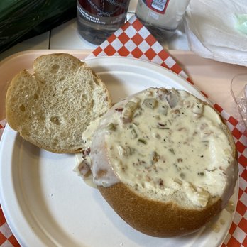 Pike Place Chowder - New England Clam chowder - Seafood Near Me - Seattle, Washington Pike Place Chowder - New England Clam chowder - Seafood Near Me - Seattle, Washington