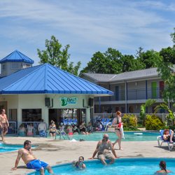 Islander Inn - Put-in-Bay's Biggest Pool