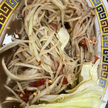 Vientiane Noodle Shop - green papaya salad /// or nightmare sewage mix - Thai Near Me - Milwaukee, Wisconsin