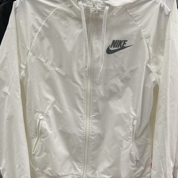 nike air vapormax flyknit 2 black and white