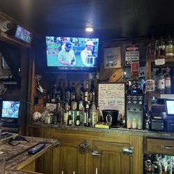 PJ's Roadhouse - Bar