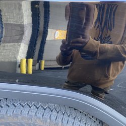 Corner Giant Car Wash and Laundromat