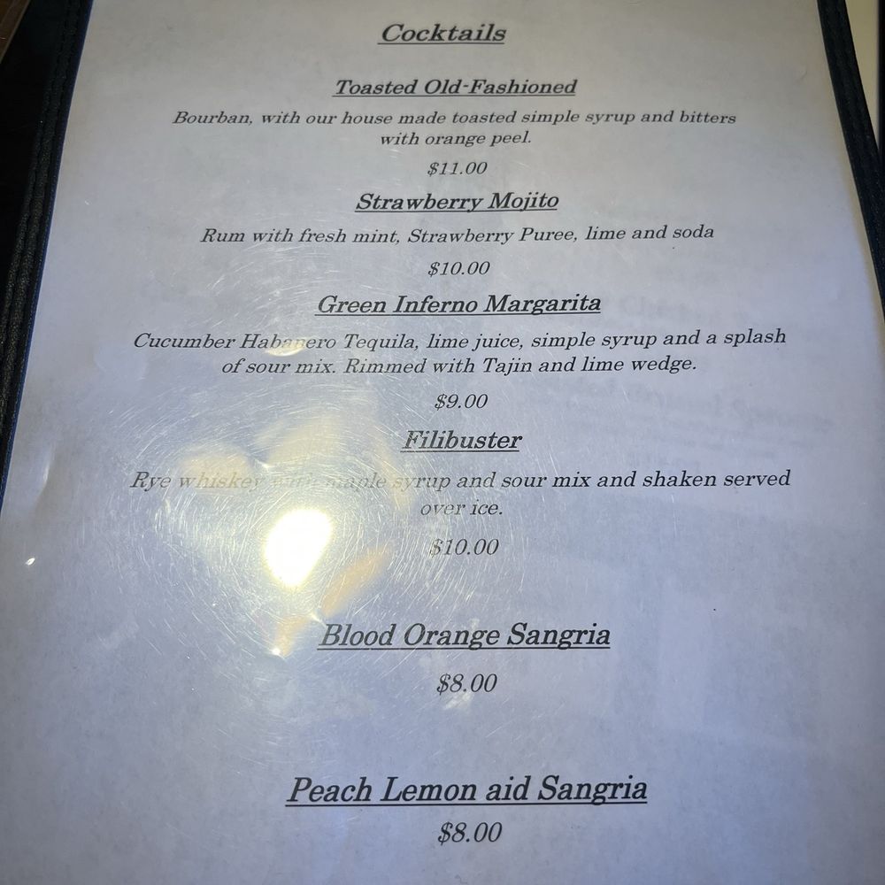 Three Blind Mice Irish Pub - Irish Pub Near Me - Mount Clemens, Michigan