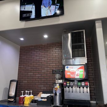 5th Street Burger & Fries - Burgers Near Me - Tempe, Arizona