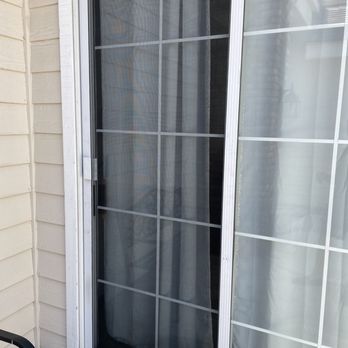 Screenzz Window Screen Repair - Windows Installation Near Me Screenzz Window Screen Repair - Windows Installation Near Me