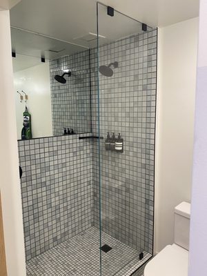 Custom Hotel by null