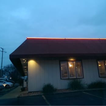 Oak Creek Diner - American Near Me - Oak Creek, Wisconsin