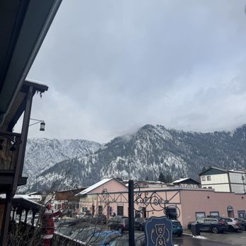 Bear Bear - Breakfast & Brunch Near Me - Leavenworth, Washington