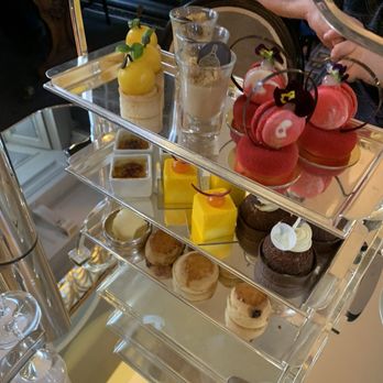 Signet Library - Afternoon tea desserts - Libraries Near Me - Edinburgh, EDH