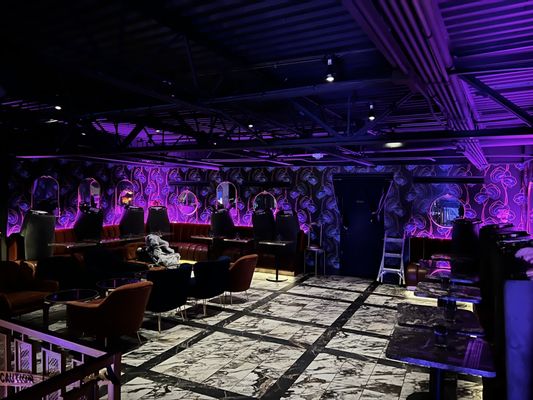 Snowbird Cocktail Lounge & Kitchen by null