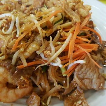 Thai Siam Restaurant - Seafood pad Thai even though we ordered seafood lad na - Thai Near Me - Lawrence, Kansas Thai Siam Restaurant - Seafood pad Thai even though we ordered seafood lad na - Thai Near Me - Lawrence, Kansas