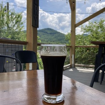Black Mountain Brewing - Breweries Near Me - Black Mountain, North Carolina