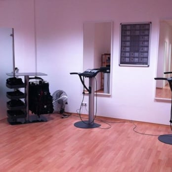 EMS Lounge - Fitness & Instruction Near Me - Frankfurt, HE EMS Lounge - Fitness & Instruction Near Me - Frankfurt, HE
