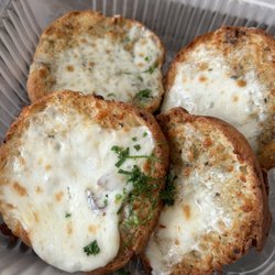 Mamma Mia's - Cheesy Garlic Bread