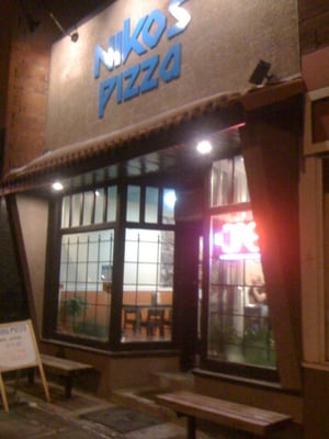 Nikos Pizza by null