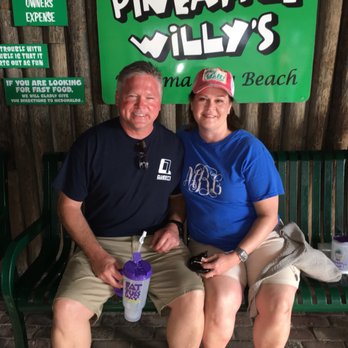 Pineapple Willy's - Seafood Near Me - Panama City Beach, Florida Pineapple Willy's - Seafood Near Me - Panama City Beach, Florida