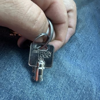 LA Best Locksmith - Tubular cylinder key - Keys & Locksmiths Near Me - Los Angeles, California