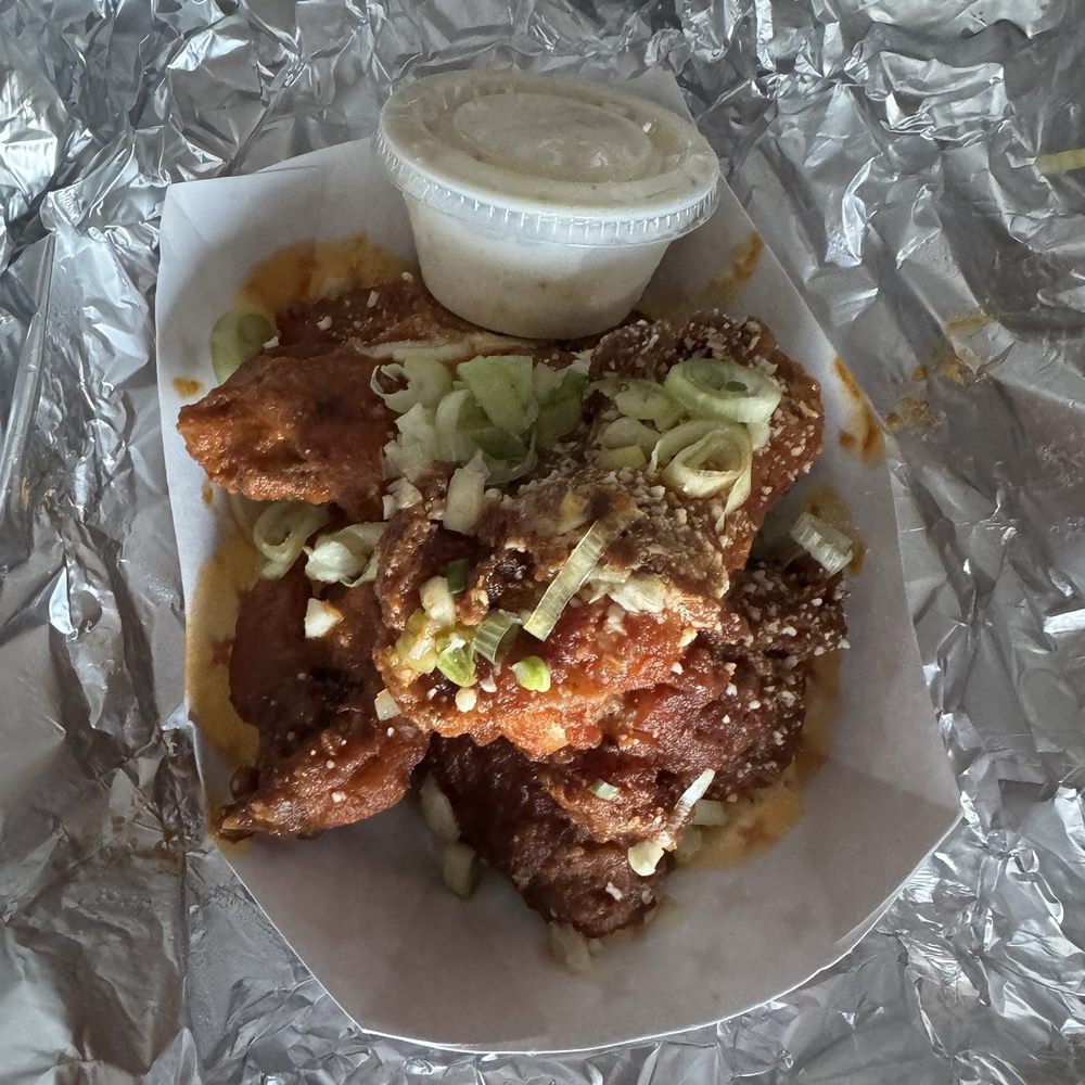 Noble Pie Parlor - Midtown - Chicken Wings Near Me - Reno, Nevada Noble Pie Parlor - Midtown - Chicken Wings Near Me - Reno, Nevada