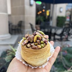 Mama's Hummus - Birds Bird Nest topped with pistachio