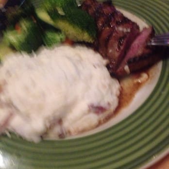 Applebee's Grill + Bar - Steak and potatoes - Sports Bars Near Me - Menifee, California Applebee's Grill + Bar - Steak and potatoes - Sports Bars Near Me - Menifee, California