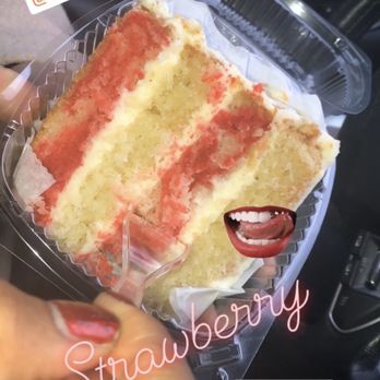 CakeBoi - Strawberry Blonde - Custom Cakes Near Me - Brooklyn, New York