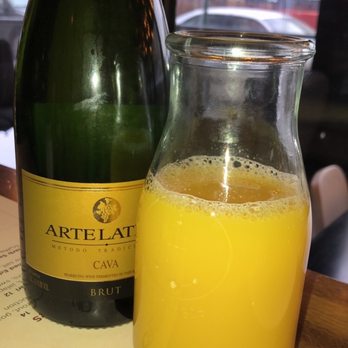 Central Kitchen + Bar - Bottomless mimosas ($22) - Gastropubs Near Me - Detroit, Michigan
