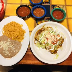Little Mexico - 3 enchiladas, side rice and beans