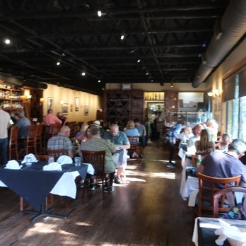 Carlos & Carlos - A main dining room view. - Italian Near Me - Arlington Heights, Illinois Carlos & Carlos - A main dining room view. - Italian Near Me - Arlington Heights, Illinois