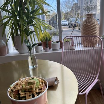 Hometown Poké & Bubble Tea - Hometown Classic Bowl - Poke Near Me - Providence, Rhode Island