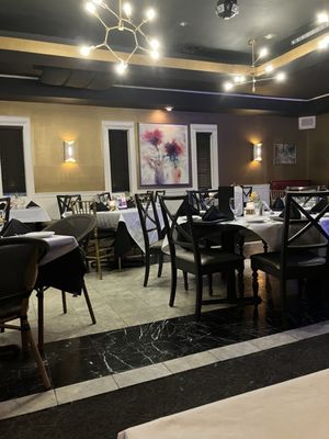 Giovanni's Italian Restaurant by null