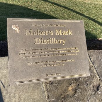 Maker's Mark Distillery - Tours Near Me - Loretto, Kentucky
