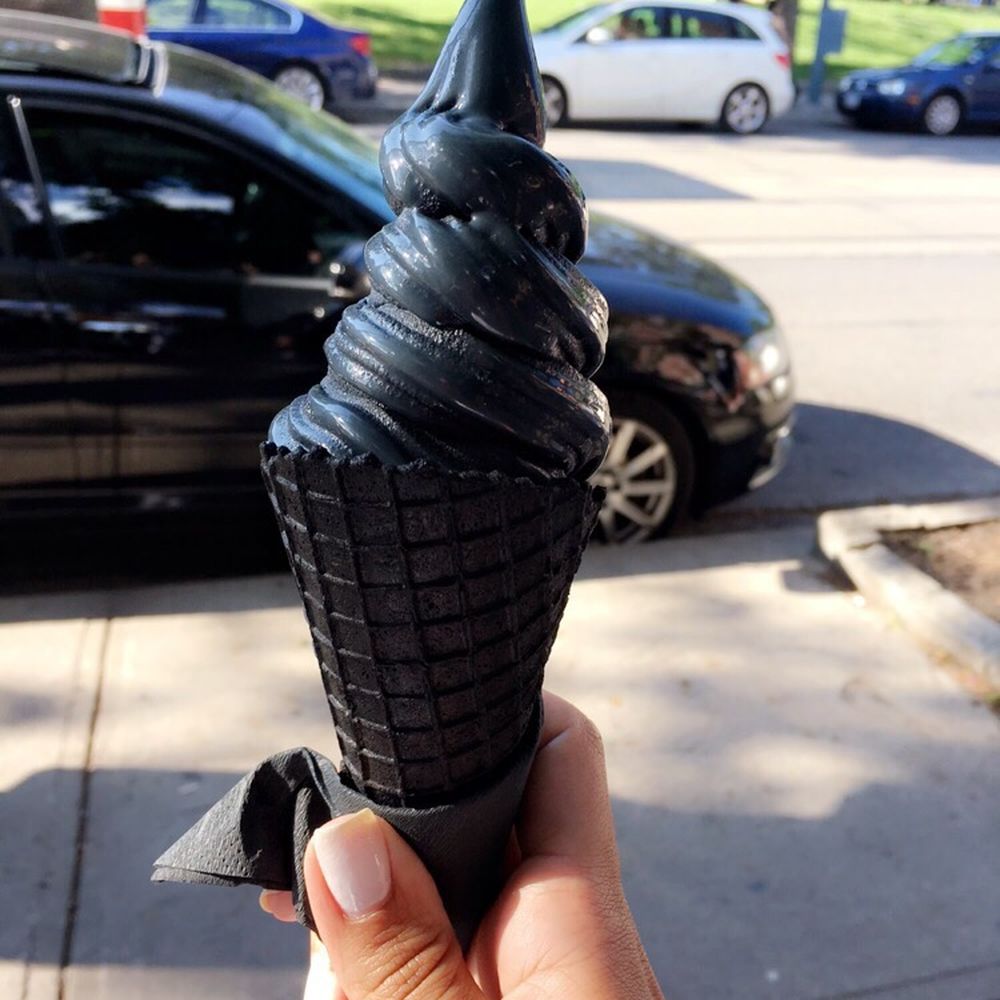 iHalo Krunch - Ice Cream & Frozen Yogurt Near Me - Toronto, Ontario