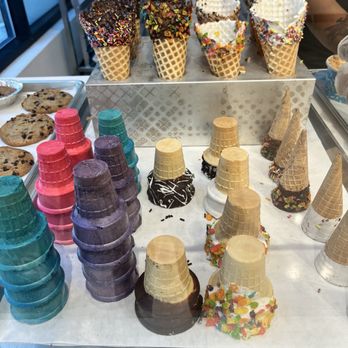 Stella's Ice Cream - Ice Cream & Frozen Yogurt Near Me - Philadelphia, Pennsylvania