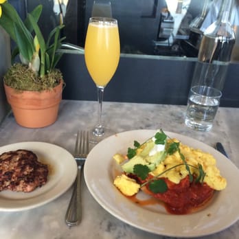 Plow - Chicken Tinga with side of sausage & a mimosa (no need for a side of sausage!) - Breakfast & Brunch Near Me - San Francisco, California