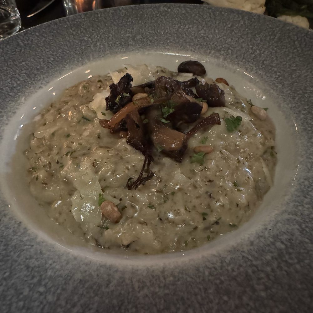 Modavie - Mushroom Risotto - French Near Me - Montreal, Quebec Modavie - Mushroom Risotto - French Near Me - Montreal, Quebec