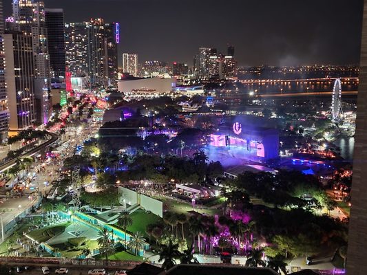 Bayfront Park by null