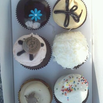 Georgetown Cupcake - Beautiful and delicious! - Cupcakes Near Me - Washington, DC, District of Columbia