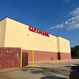 Side of building (best spot to park)