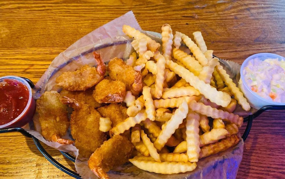 Caddyshack Sports Bar & Grill