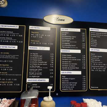 La Pataterie Hulloise - Burgers Near Me - Gatineau, Quebec