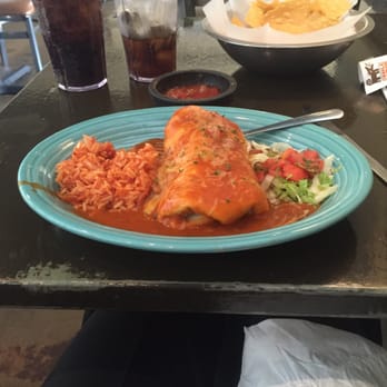Chile Verde - Chicken and bean burrito was awesome! - New Mexican Cuisine Near Me - Columbus, Ohio Chile Verde - Chicken and bean burrito was awesome! - New Mexican Cuisine Near Me - Columbus, Ohio