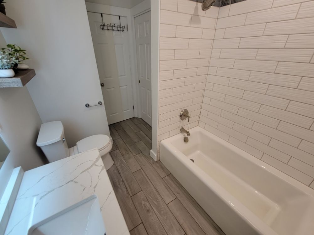 Slide of R4 Home Improvement