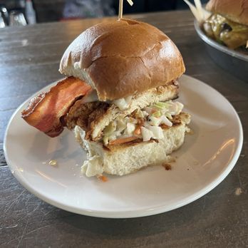 Briar Common Brewery + Eatery - Chicken Slider - happy hour - New American Near Me - Denver, Colorado Briar Common Brewery + Eatery - Chicken Slider - happy hour - New American Near Me - Denver, Colorado