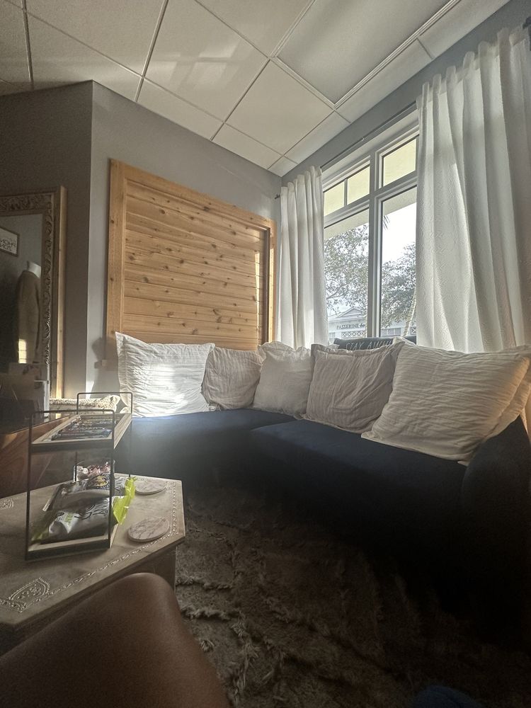 Pure Bliss Day Spa Image
