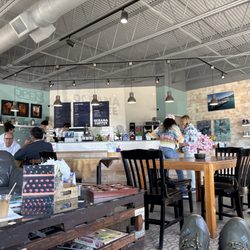 Oceana Coffee - Nice bright interior of Oceana coffee